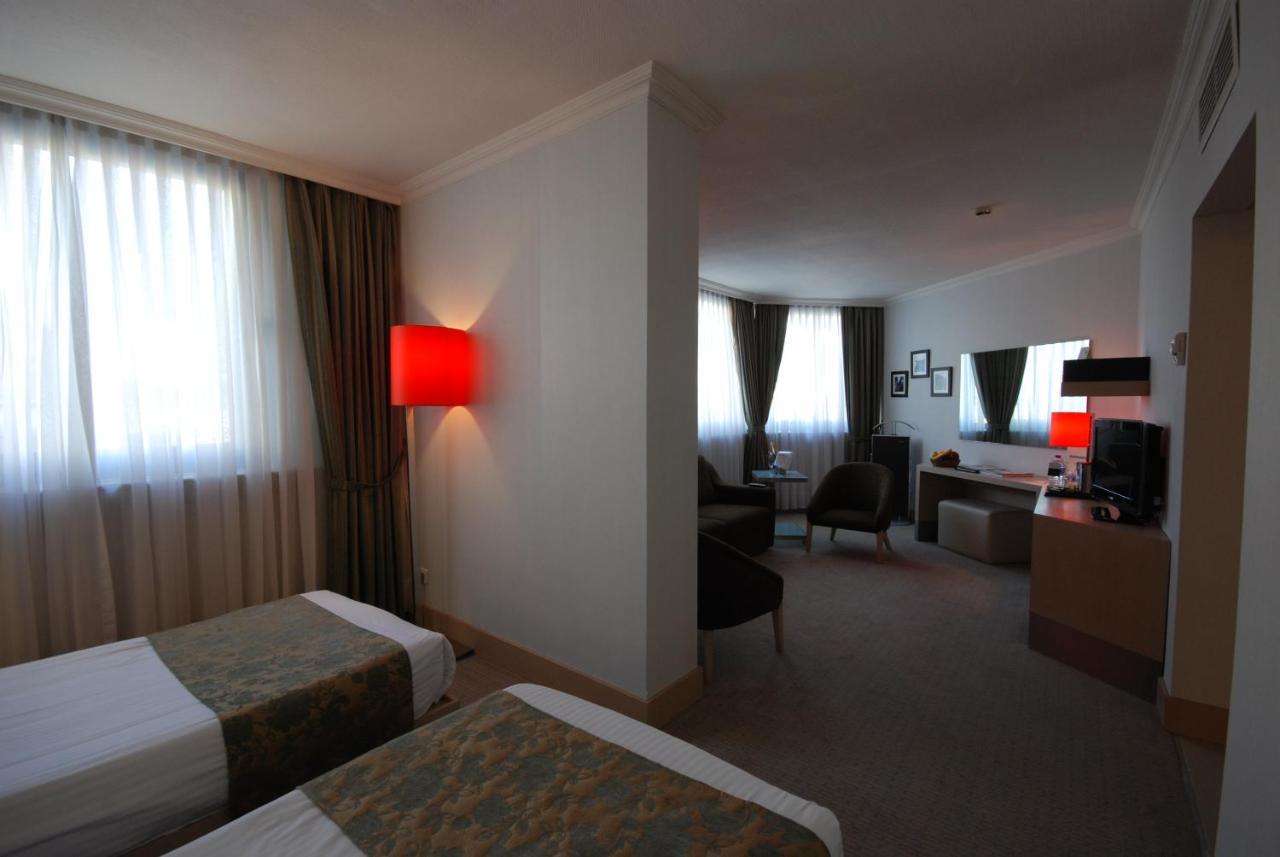 Eresin Hotels Taxim & Premier Istanbul Eksteriør bilde